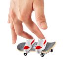 Mattel HGT84 Hot Wheels Skate Fingerboard + Shoe 4-Pack, sortiert