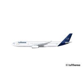 Airbus A330-300 - Lufthansa New Livery, Revell Modellbausatz