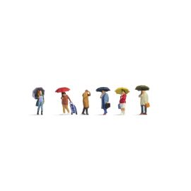 NOCH - H0 Menschen im Regen