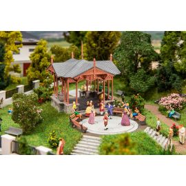 FALLER H0 Musikpavillon mit tanzenden F