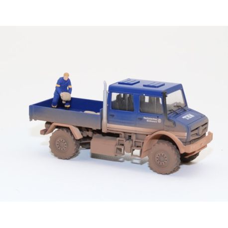 BUSCH H0 Mercedes-Benz Unimog U 5023 Doppelkabine Hochwasserschutz
