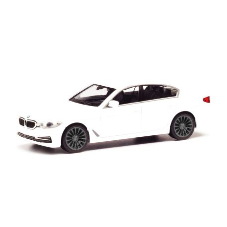 herpa - BMW 5er Limousine (G30), alpineweiß