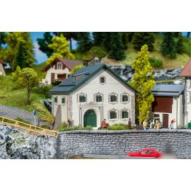 H0 Bündnerhaus Guarda