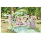 Reh Babys mit Blumenschaukel