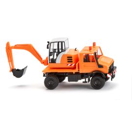 Unimog mit Bagger -