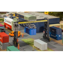 Faller - Containerbrückenkran