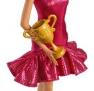 Barbie Turniertänzerin-Modepuppe mit braunem Haar und Tanzpokal-Zubehör