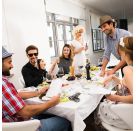Murder Mystery Party Pasta und Pistolen