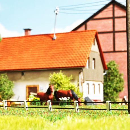 BUSCH H0 Zaun m. Betonpfählen