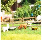 BUSCH H0 A-Set: Alpakas m.Tränke