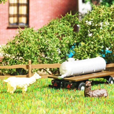 BUSCH H0 A-Set: Alpakas m.Wasserfass