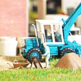 BUSCH H0 A-Set: Erde durchsieben