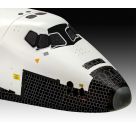 Geschenkset James Bond Moonraker, Revell Modellbausatz mit Basiszubehör