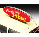 Stranger Things VW T3 Bus Surfer Boy, Revell Modellbausatz