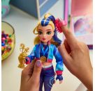 Unicorn Academy Fashion Doll Isabel Refresh