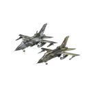 Model Set Tornado TwinPack 50th Anniversary, Revell Modellbausatz mit Basiszubehör