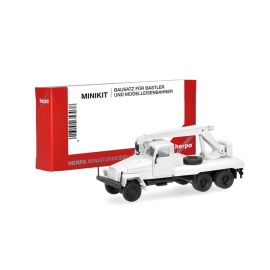 herpa - MiniKit IFA G5 Kran-LKW 3achs, weiß