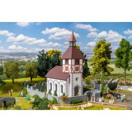 FALLER H0 Dorfkirche mit Kirchhof