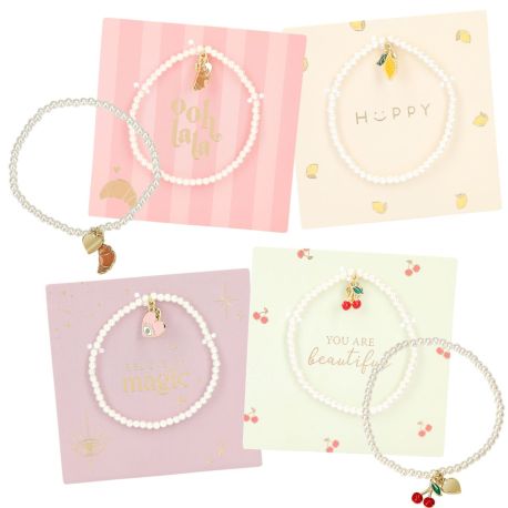 Perlen Armbänder im Display