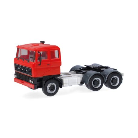herpa - DAF 2800 Zugmaschine 3achs, rot