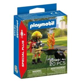 Feuerwehrmann mit Brandherd