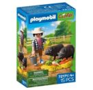 Landwirt mit Hängebauchschwein