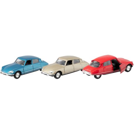 DS 23 (1973), Spritzguss, 1:3
