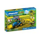 Kleiner Traktor mit Heuschwader