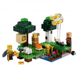 LEGO® Minecraft™ 21165 Die Bienenfarm