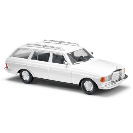 Bausatz: Mercedes  W123 T-Mod