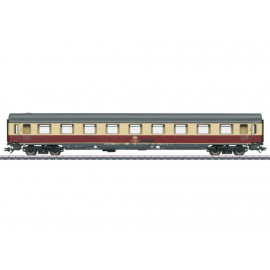 Märklin 43852 - H0 Schnellzugwagen Avmz 111