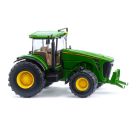 John Deere 8330
