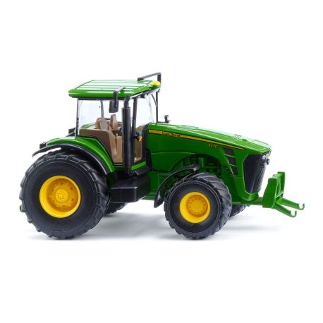 John Deere 8330
