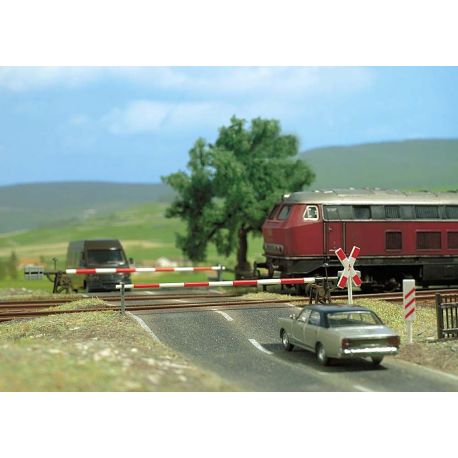 H0 Bahnübergang