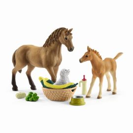 schleich® Horse Club - 42432 Sarahs Tierbaby-Pflege mit Quarter Horse Stute, ab 3 Jahre