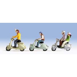 H0 Motorrollerfahrer