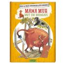 Mama Muh baut ein Baumhaus