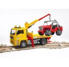 Bruder 02750 MAN TGA Abschlepp-LKW mit Geländewagen